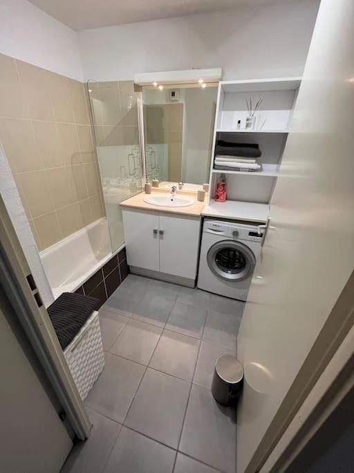 شقة لونيه  في Joli Appt 45 M2 Avec Terrasse المظهر الخارجي الصورة